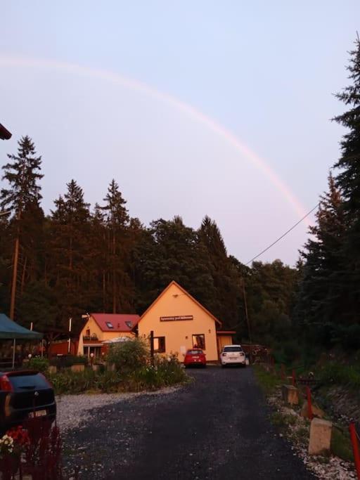 Apartmany Pod Klasterem Kladruby  Bagian luar foto