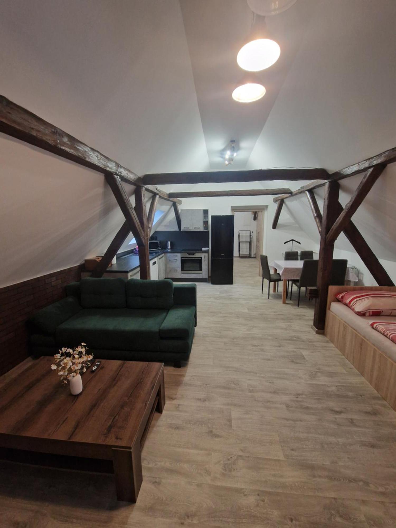 Apartmany Pod Klasterem Kladruby  Bagian luar foto