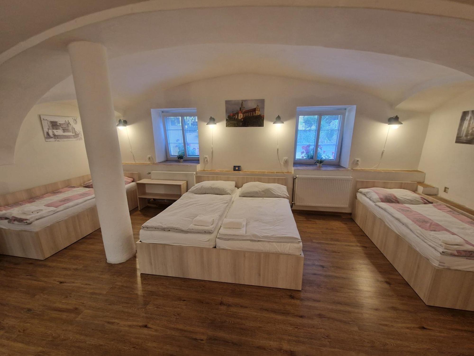 Apartmany Pod Klasterem Kladruby  Bagian luar foto